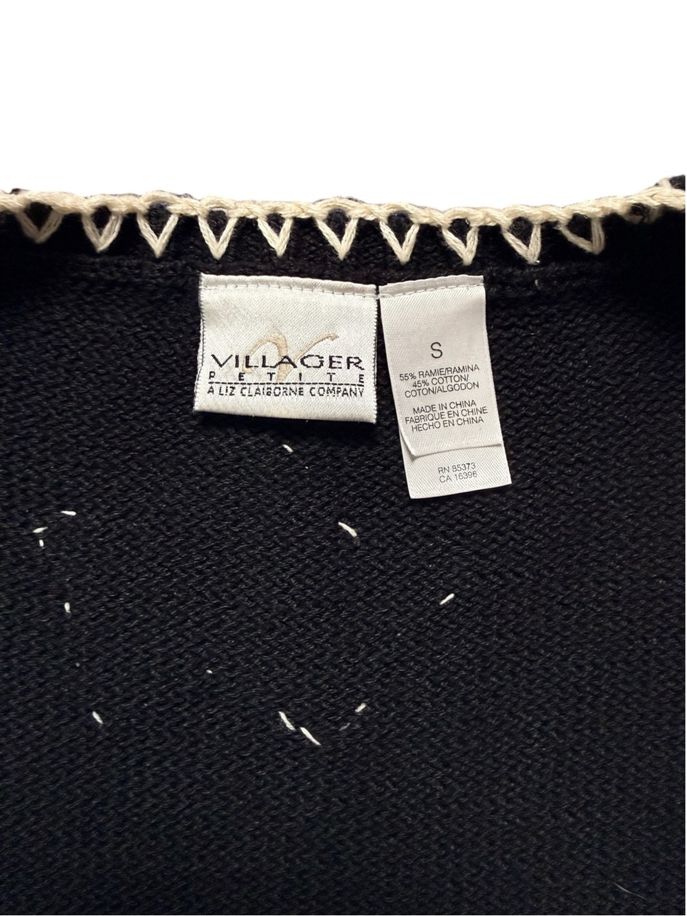 Villager Petite Vintage Christmas Cardigan Reindeer Snowflake Black Cream S - Picture 10 of 10